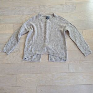 Abercrombie & Fitch Sweater